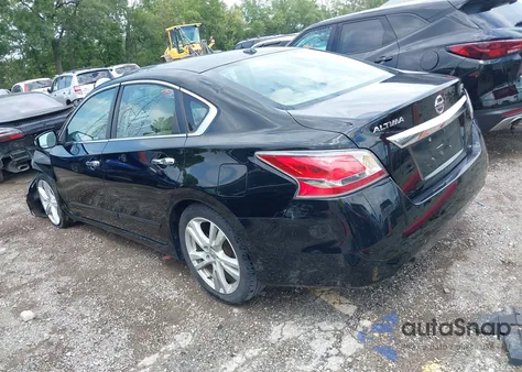 2015 Nissan Altima 3.5 Sl z USA, uszkodzony, nr VIN 1N4BL3AP1FC100649